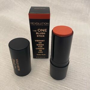 Makeup Revolution The One Blush Stick – Matte Rush